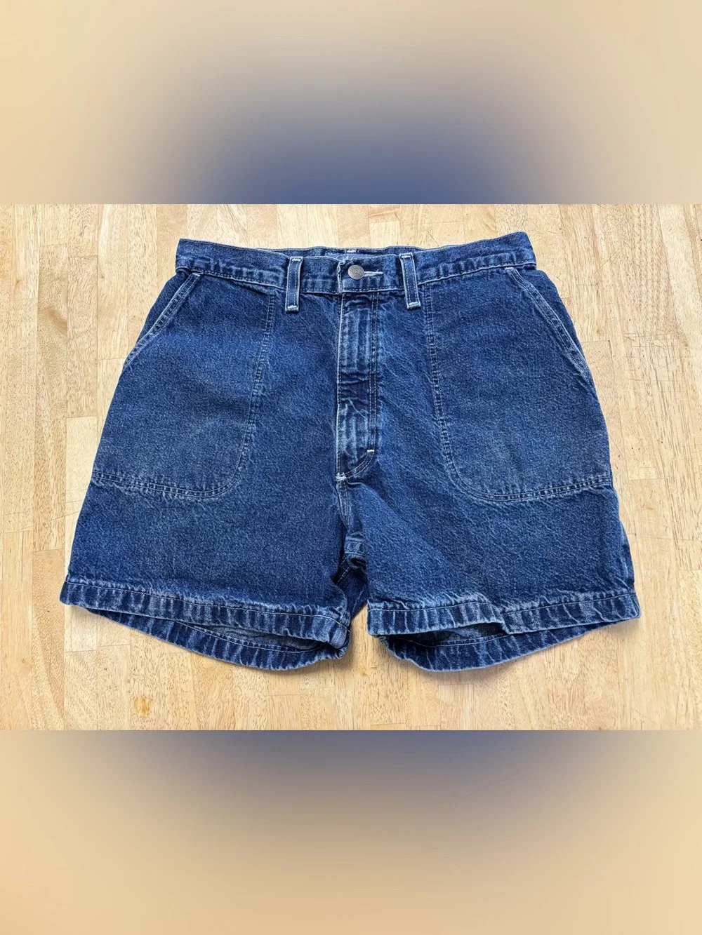 Vintage 90’s/Y2K Wrangler Women Dark Blue Denim High-Waisted Mom Shorts